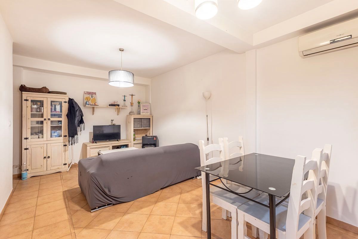 Sala d'estar de Planta baixa en venda en  Granada Capital amb Moblat, Forn i Rentadora