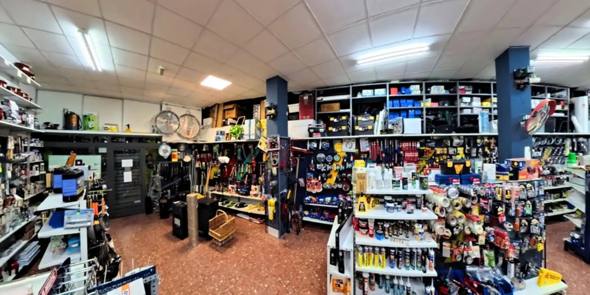 Local en venta en Chiva con Amueblado