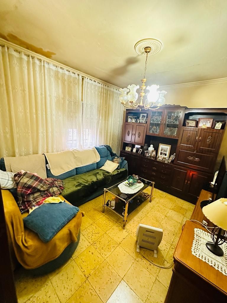 Sala d'estar de Casa o xalet en venda en Arroyo de la Encomienda