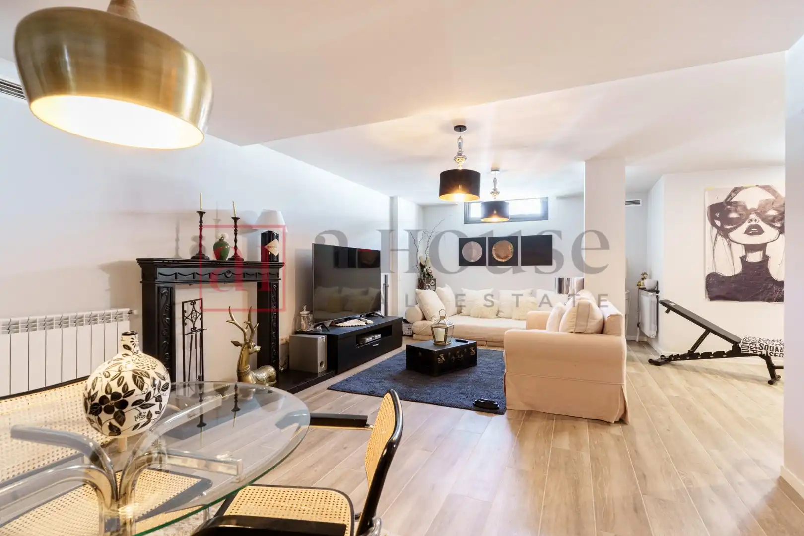 Sala de estar de Casa adosada en venta en Boadilla del Monte con Aire acondicionado, Calefacción y Jardín privado