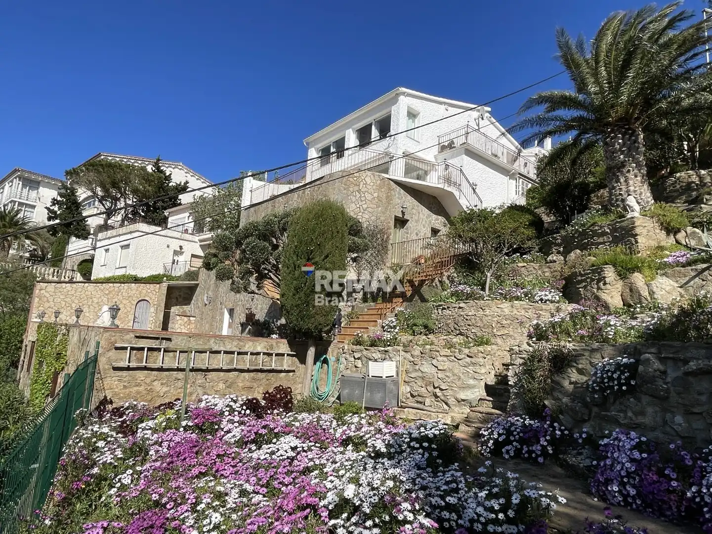 Vista exterior de Casa o xalet en venda en Roses amb Aire condicionat, Calefacció i Jardí privat