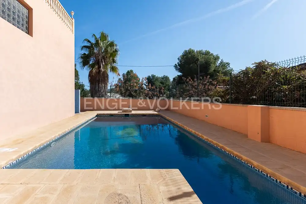 Piscina de Casa o chalet en venta en Náquera con Aire acondicionado, Calefacción y Jardín privado