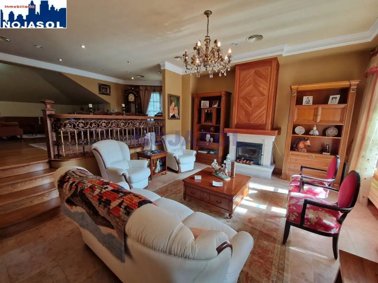 Sala de estar de Casa o chalet en venta en Noja con Aire acondicionado, Calefacción y Jardín privado