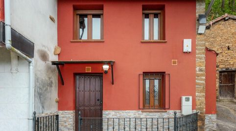 Foto 2 de Finca rústica en venda a Calle Pelo Negro, 1, San Martín del Rey Aurelio, Asturias