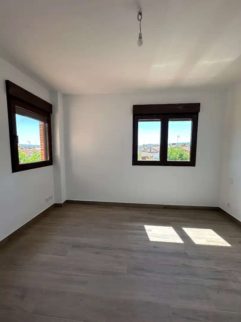 Dormitori de Casa adosada en venda en Traspinedo amb Calefacció i Terrassa