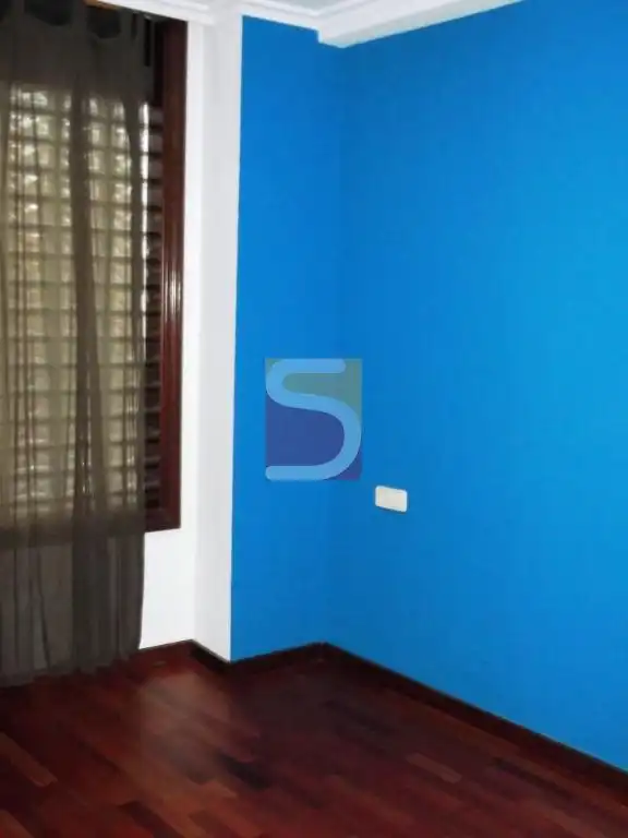 Apartament en venda en Vigo  amb Calefacció i Parquet