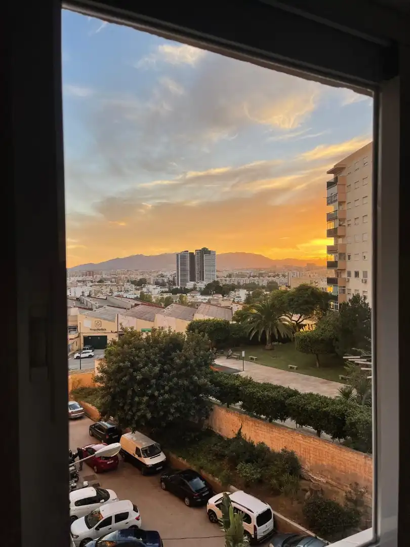 Vista exterior de Piso de alquiler en Málaga con Aire acondicionado, Amueblado y Lavadora