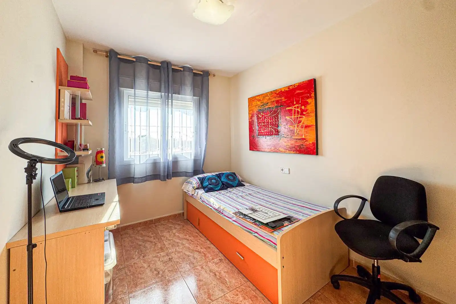 Habitación de Piso en venta en Almería con Aire acondicionado, Calefacción y Terraza