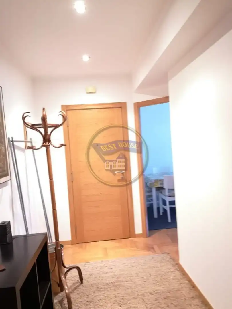 Flat for rent in Vigo   with Heating, Parquet flooring and Furnished