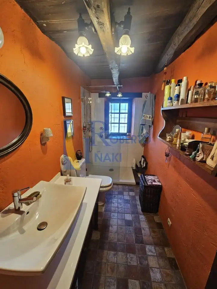 Baño de Casa o chalet en venta en Cubillas de los Oteros con Calefacción, Jardín privado y Piscina