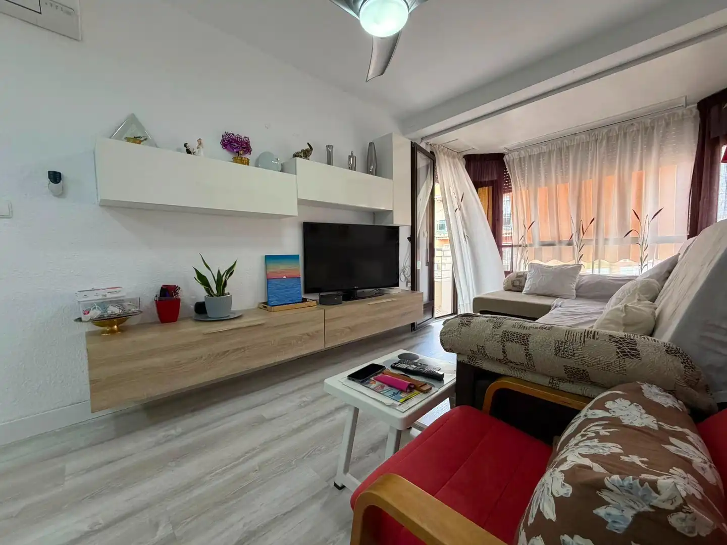 Piso con terraza en venta en Casco Antiguo, imagen 2