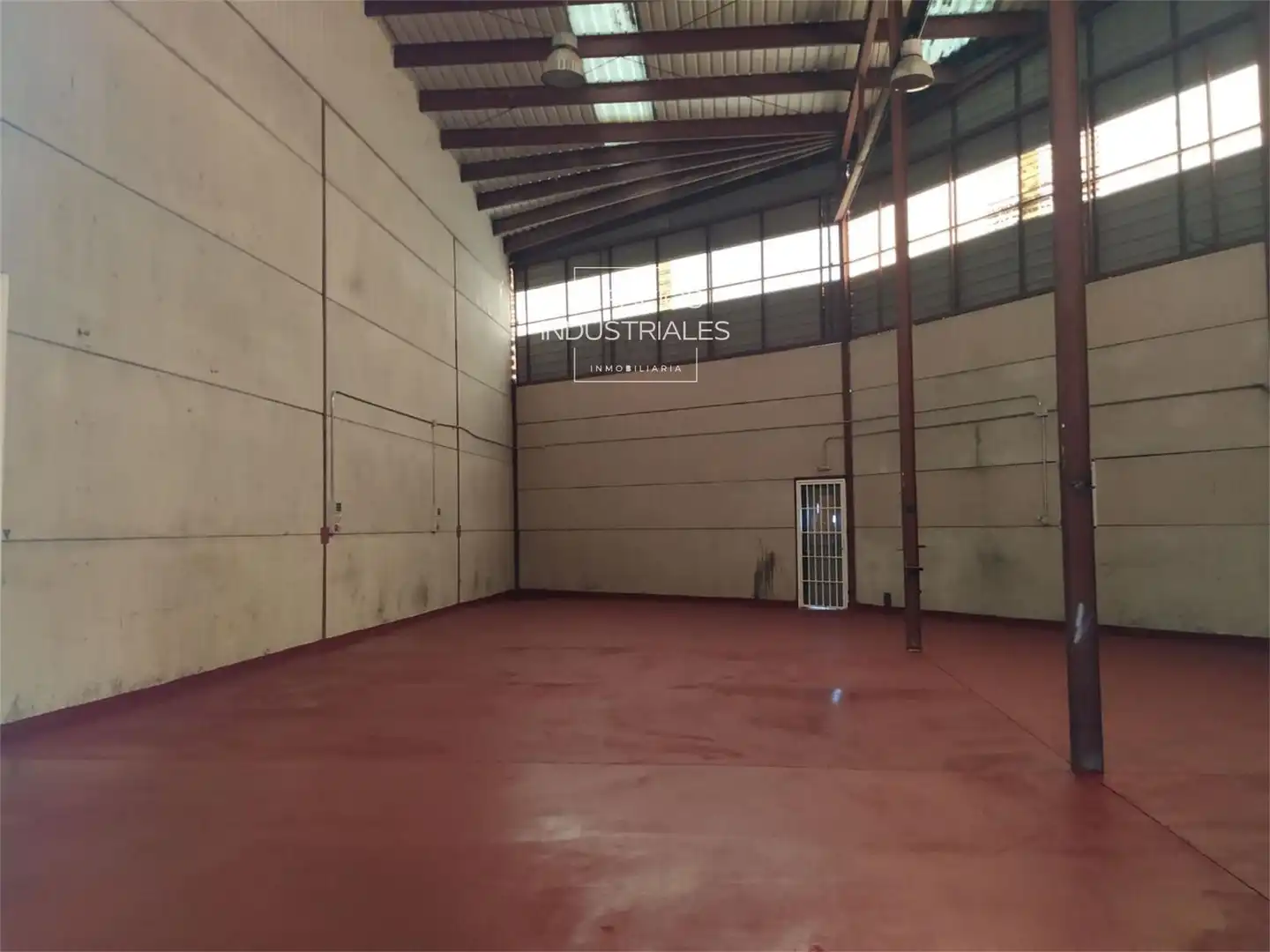 Nave industrielle à vendre à Altos del Olivar - El Caracol