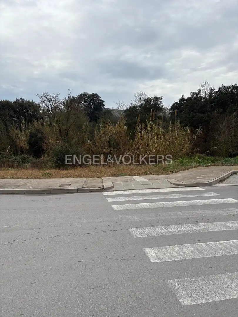 Terreno industrial en venta en Tordera