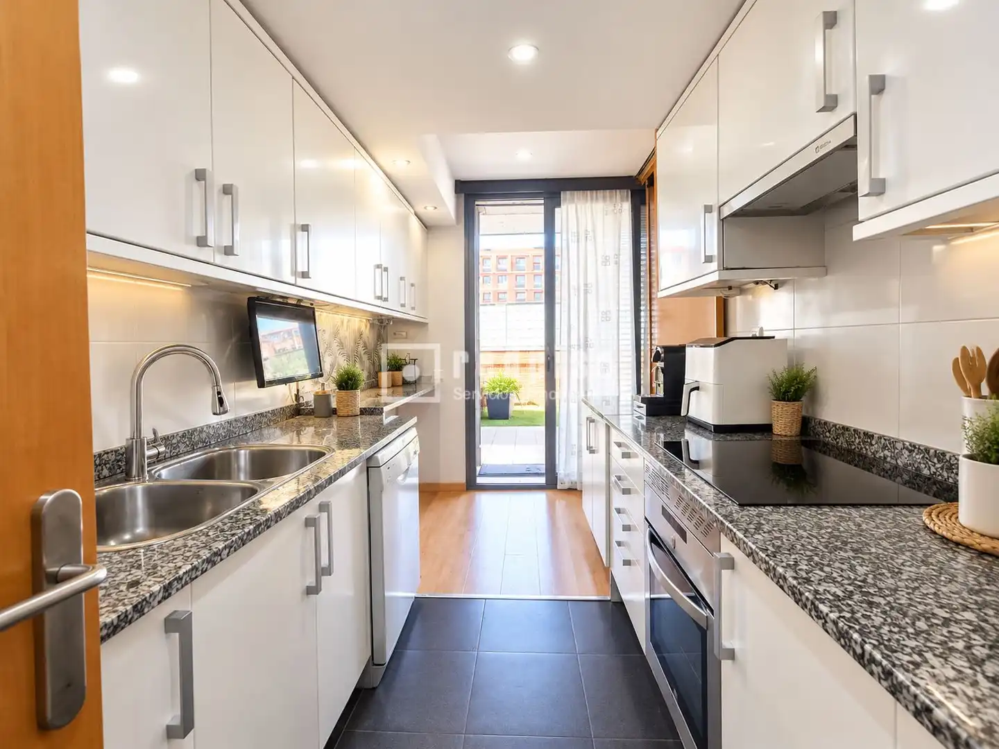 Flat with pool for sale in Planeta Saturno, imagen 8