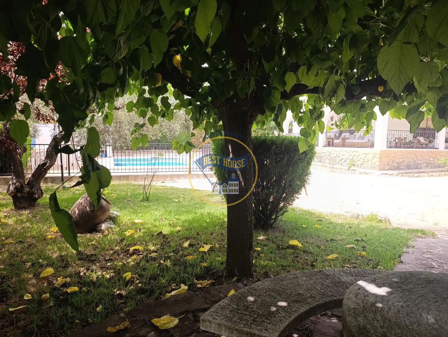 Jardí de Casa o xalet en venda en Ontinyent amb Aire condicionat, Calefacció i Jardí privat