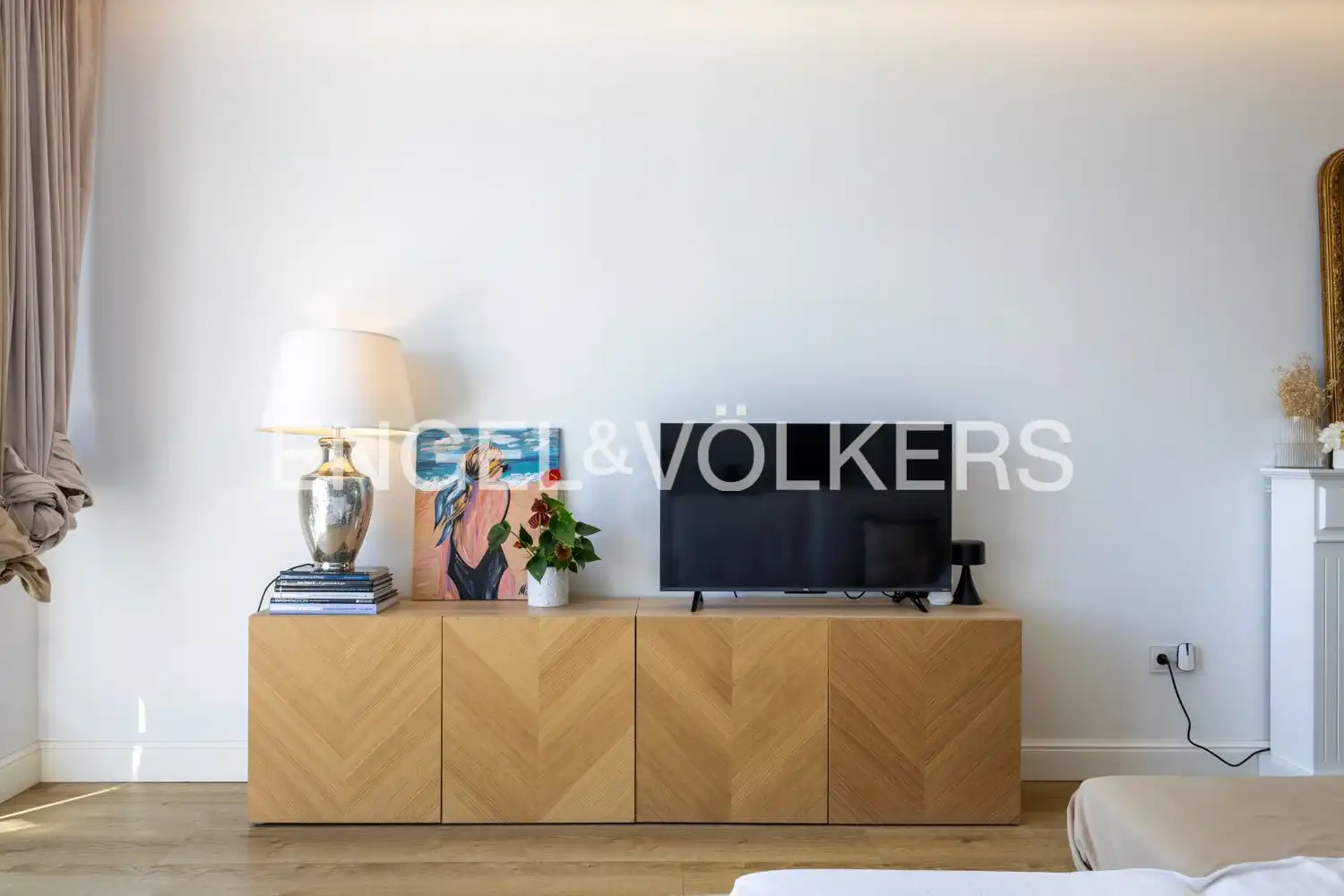 Living room of Flat for sale in Valencia  with Air Conditioner, Heating and Balcony