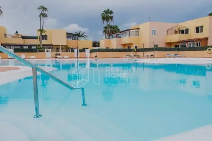 Apartament amb piscina en venda a Punta Prieta, imagen 3