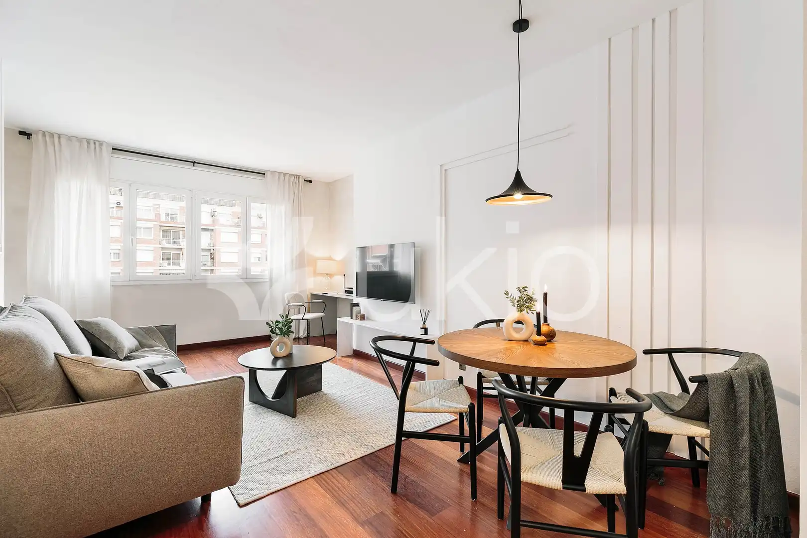 Sala de estar de Apartamento de alquiler en Barcelona con Aire acondicionado, Calefacción y Amueblado