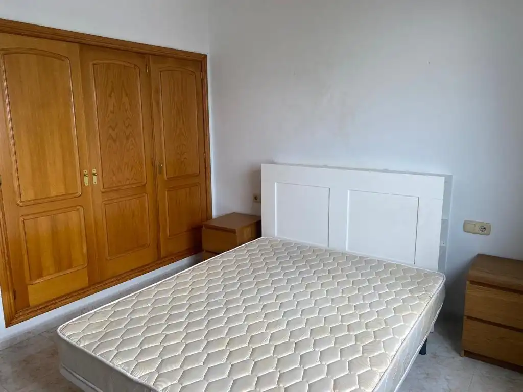 Habitación de Apartamento en venta en Teguise con Terraza, Amueblado y Piscina comunitaria