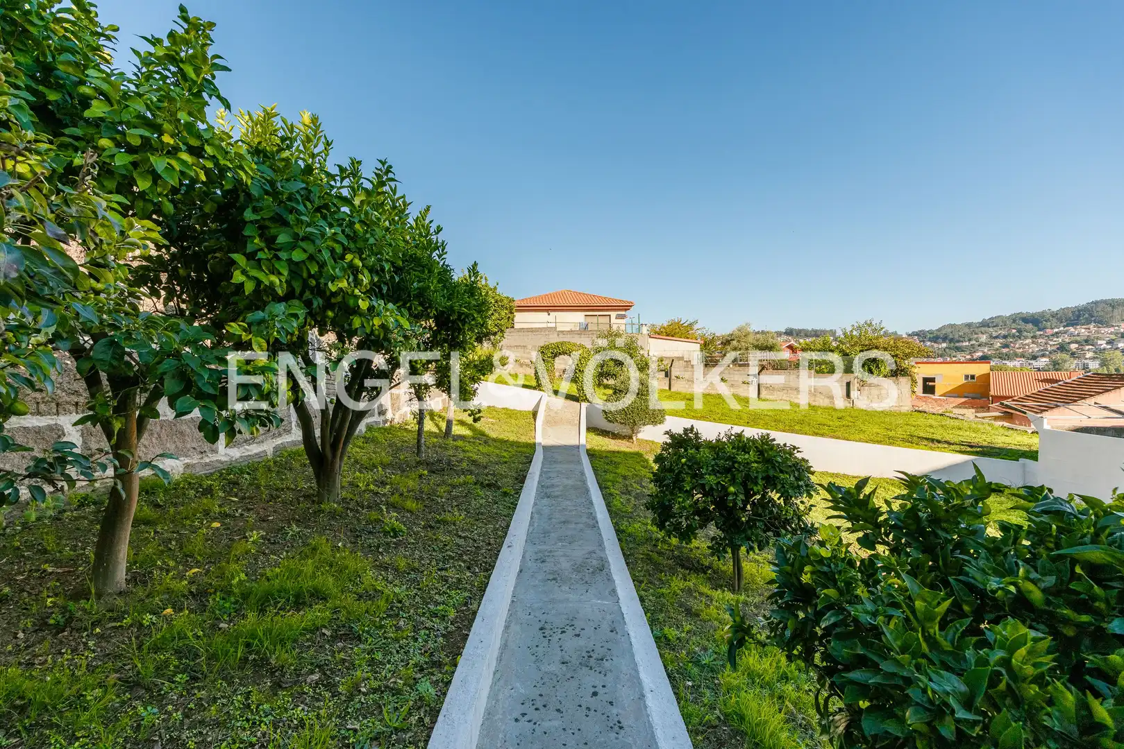 Houses for sale in Vigo   with Heating, Private garden and Terrace