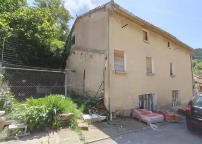 Casa amb jardí en venda a Pradoluengo, imagen 4