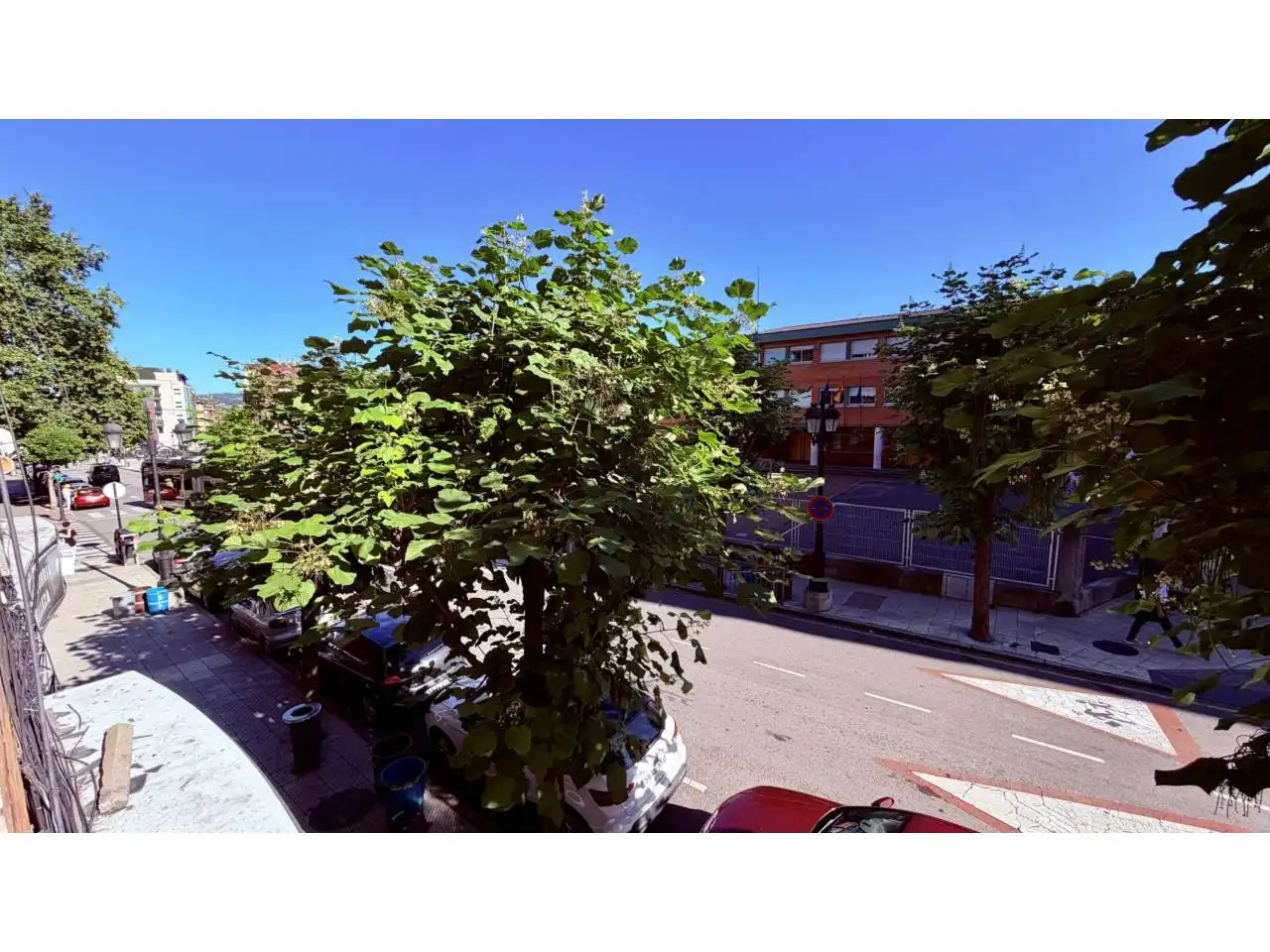 Vista exterior de Pis en venda en Oviedo  amb Terrassa
