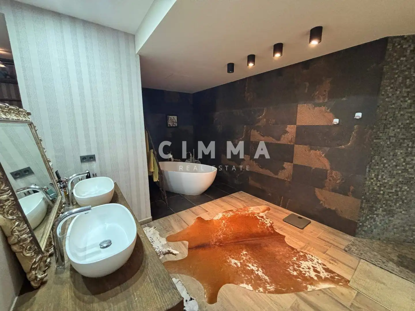 Chalet con piscina en venta en Calle de Alemania, imagen 15