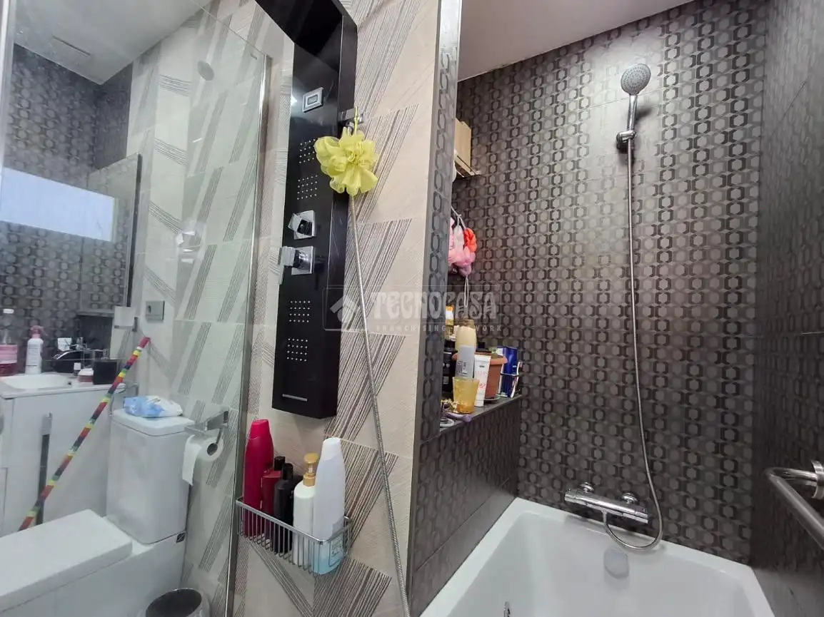 Bathroom of Detached homes for sale in La Carolina  with Air Conditioner and Balcony