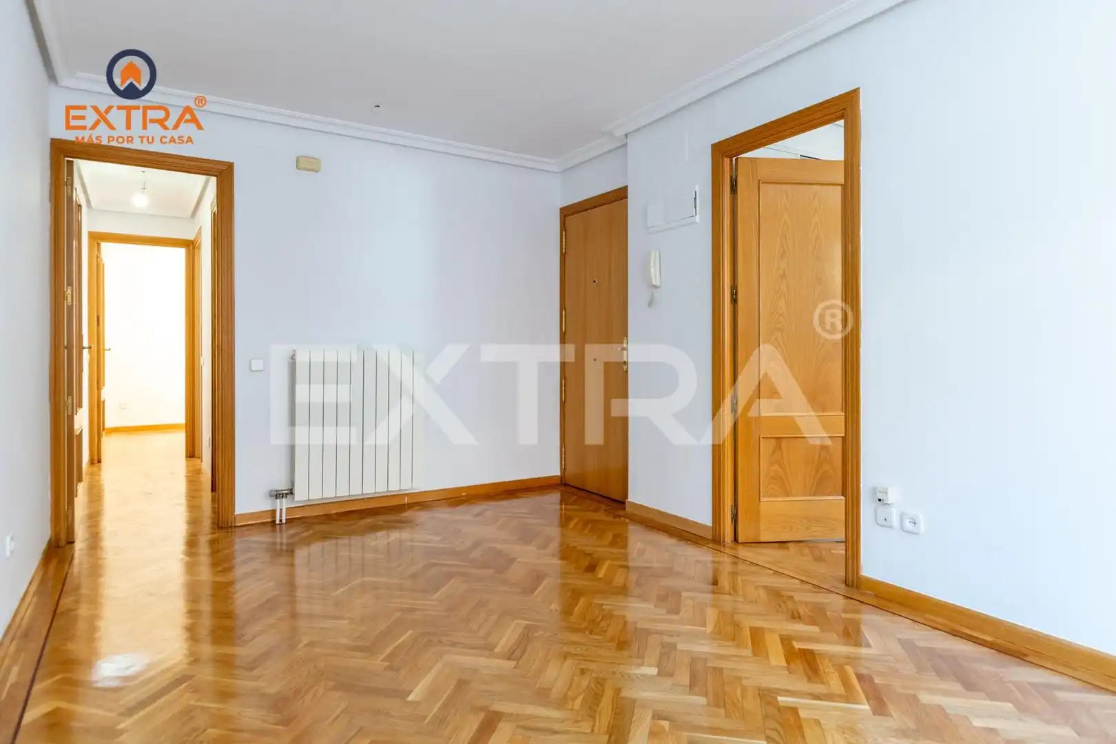 Bedroom of Flat for rent in Madrid  with Heating