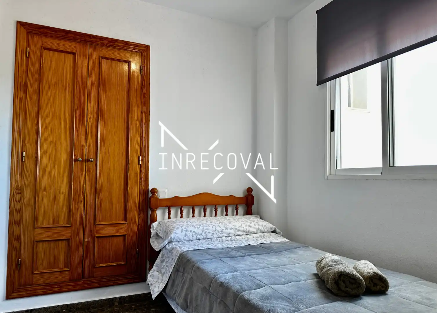Schlafzimmer von Wohnung zum Verkauf in Sueca mit Klimaanlage und Möbliert
