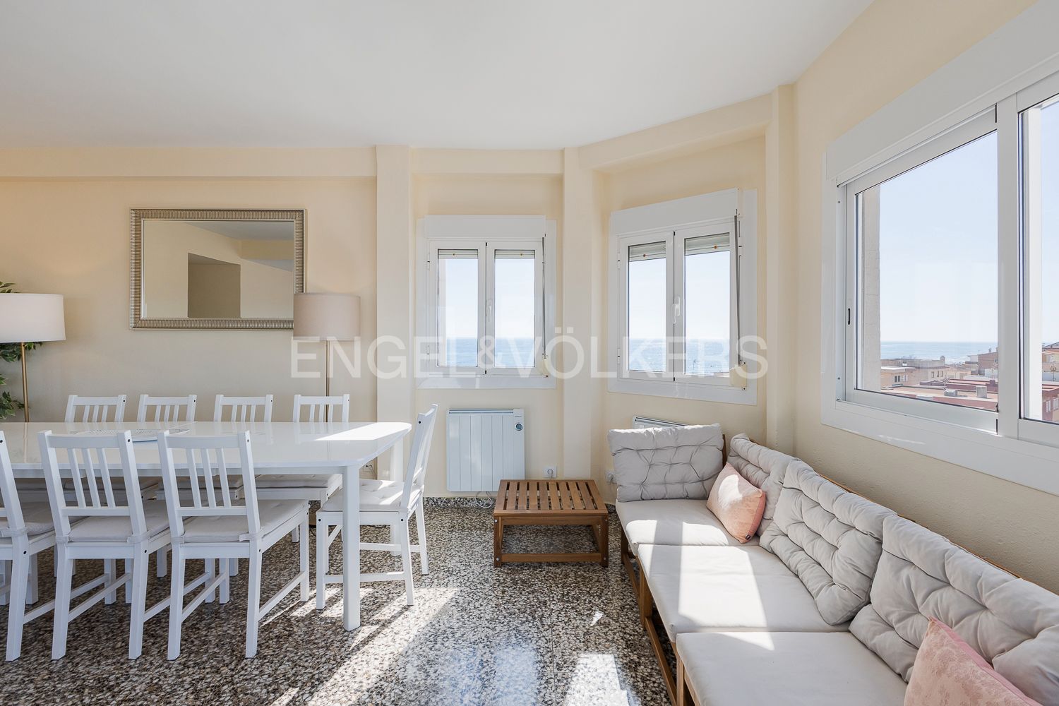 Sala d'estar de Pis en venda en Sueca amb Calefacció, Terrassa i Piscina