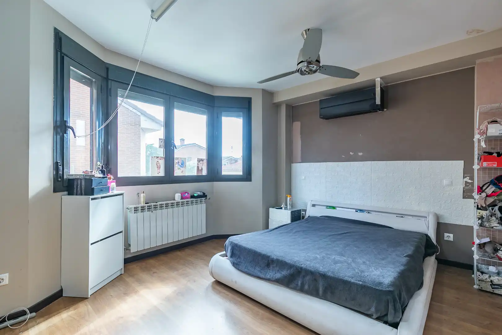 Bedroom of Detached homes for sale in Meco  with Heating