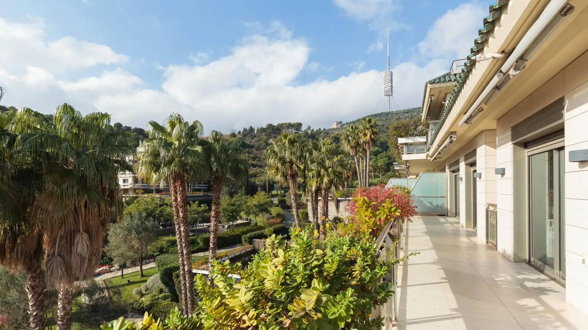 Exterior view of Flat for rent in Barcelona  with Private garden, Parquet flooring and Terrace