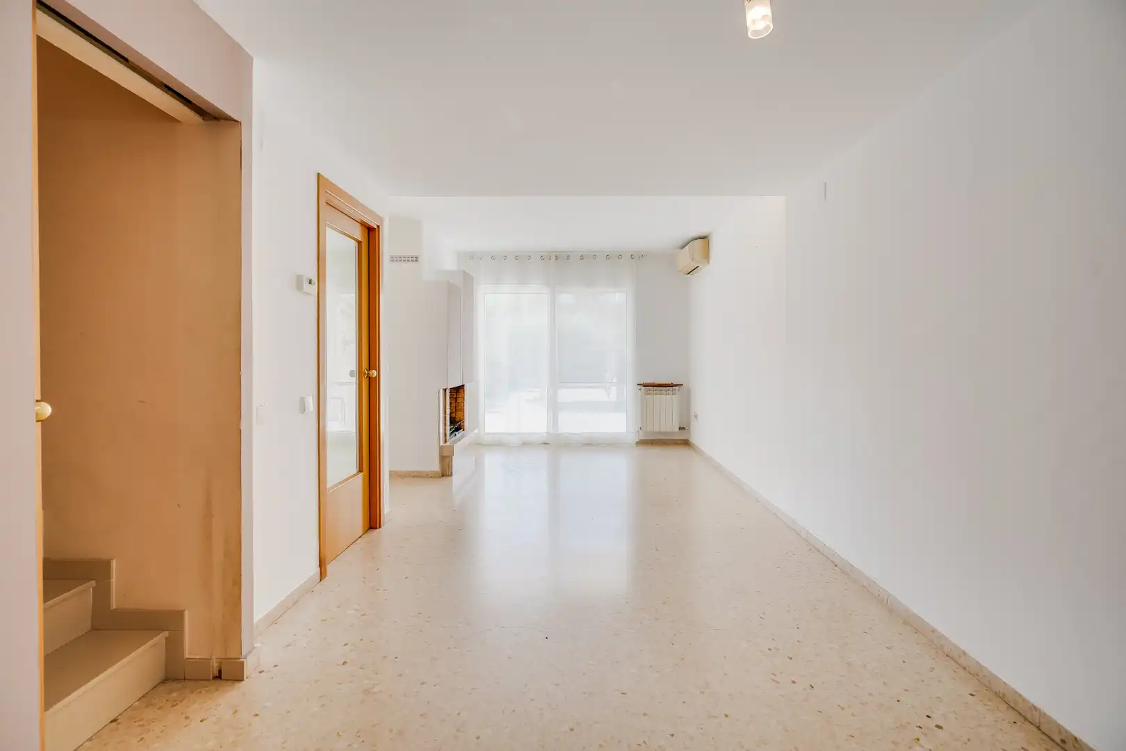 Casa adosada en venda en Castellar del Vallès amb Aire condicionat, Calefacció i Jardí privat