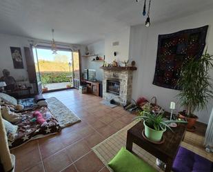 Living room of Flat for sale in Jaca  with Heating, Terrace and Furnished
