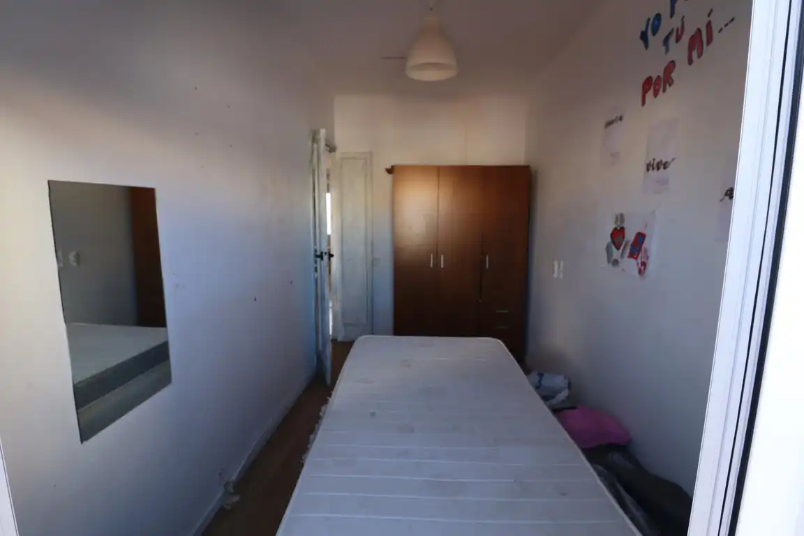 Habitación de Edificio en venta en  Palma de Mallorca con Alarma