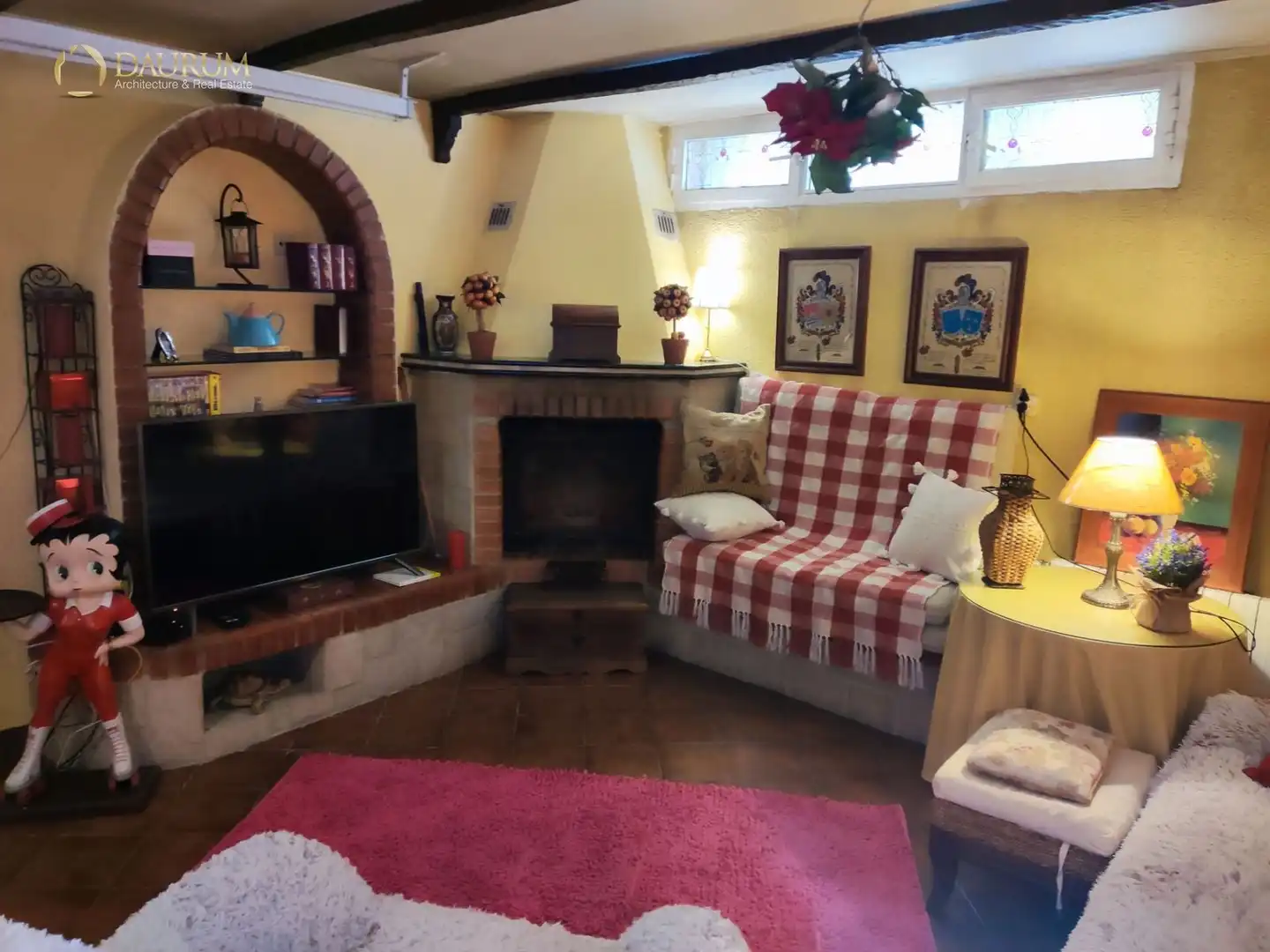 Sala d'estar de Casa adosada en venda en Getafe amb Aire condicionat, Traster i Piscina