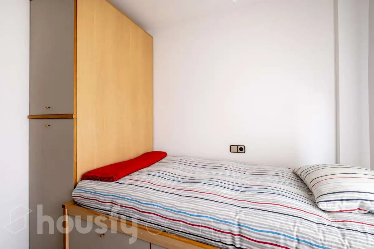 Habitación de Casa o chalet en venta en Barcelona con Aire acondicionado, Calefacción y Jardín privado