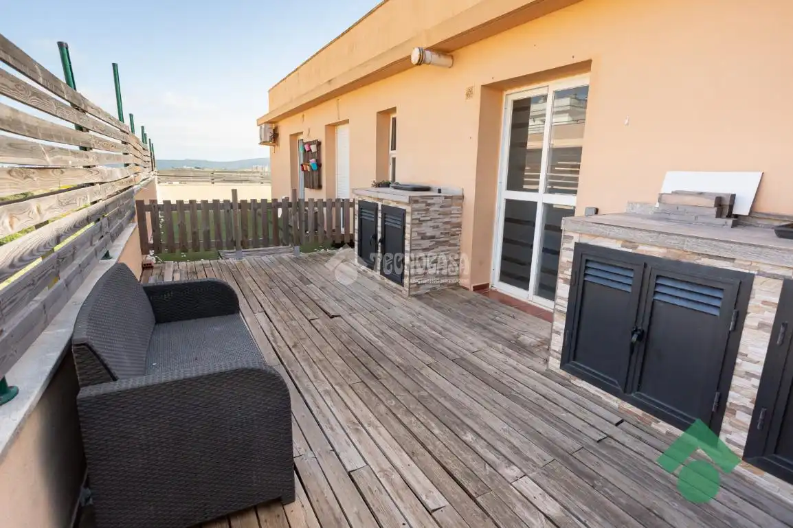 Terrace of Attic for sale in Algeciras  with Air Conditioner and Terrace