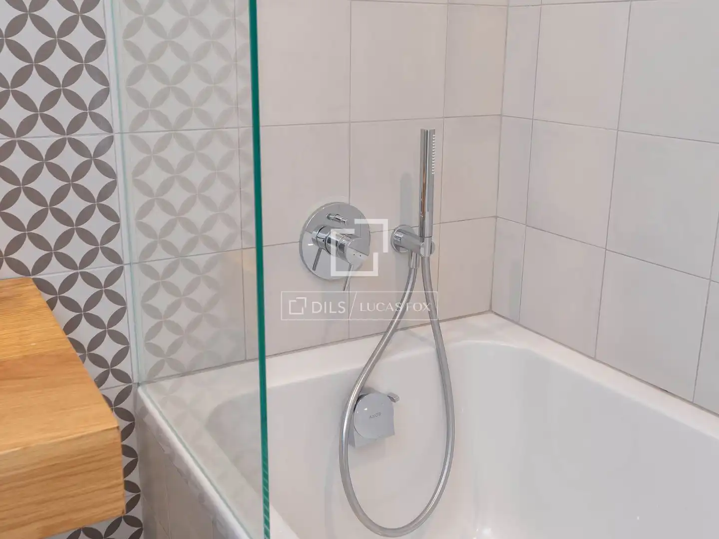 Bathroom of Flat for sale in Lloret de Mar  with Air Conditioner, Heating and Terrace