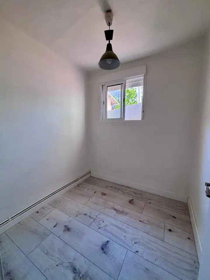 Habitación de Casa o chalet en venta en Coslada con Jardín privado y Terraza
