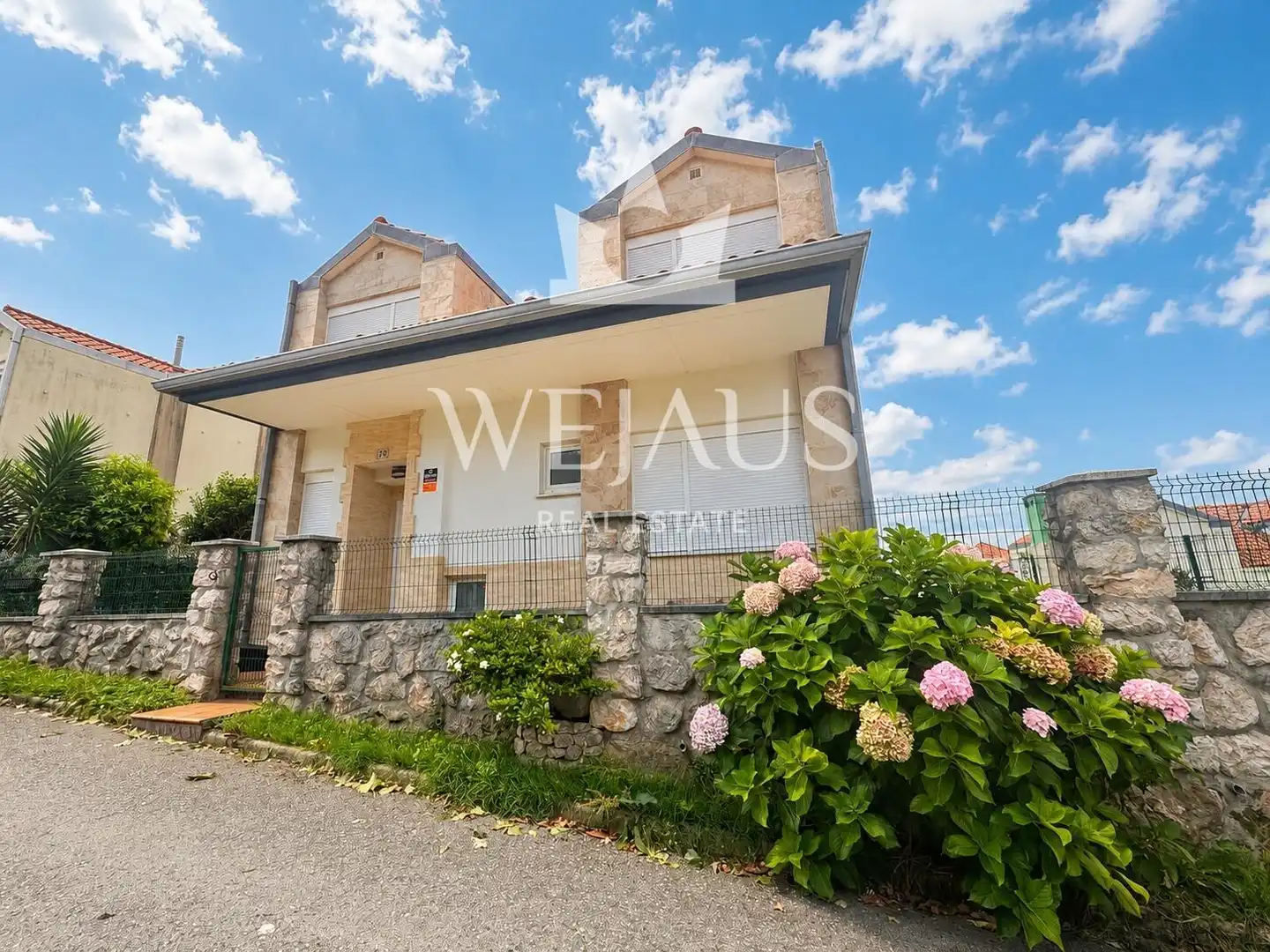 Exterior view of Houses for sale in Piélagos  with Heating, Private garden and Terrace