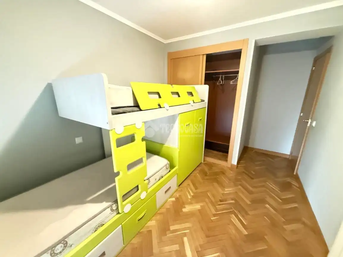 Flat for sale in Torres de la Alameda
