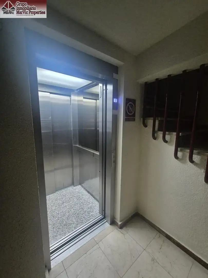 Piso con ascensor en venta en Casco Antiguo - Puerto, imagen 31
