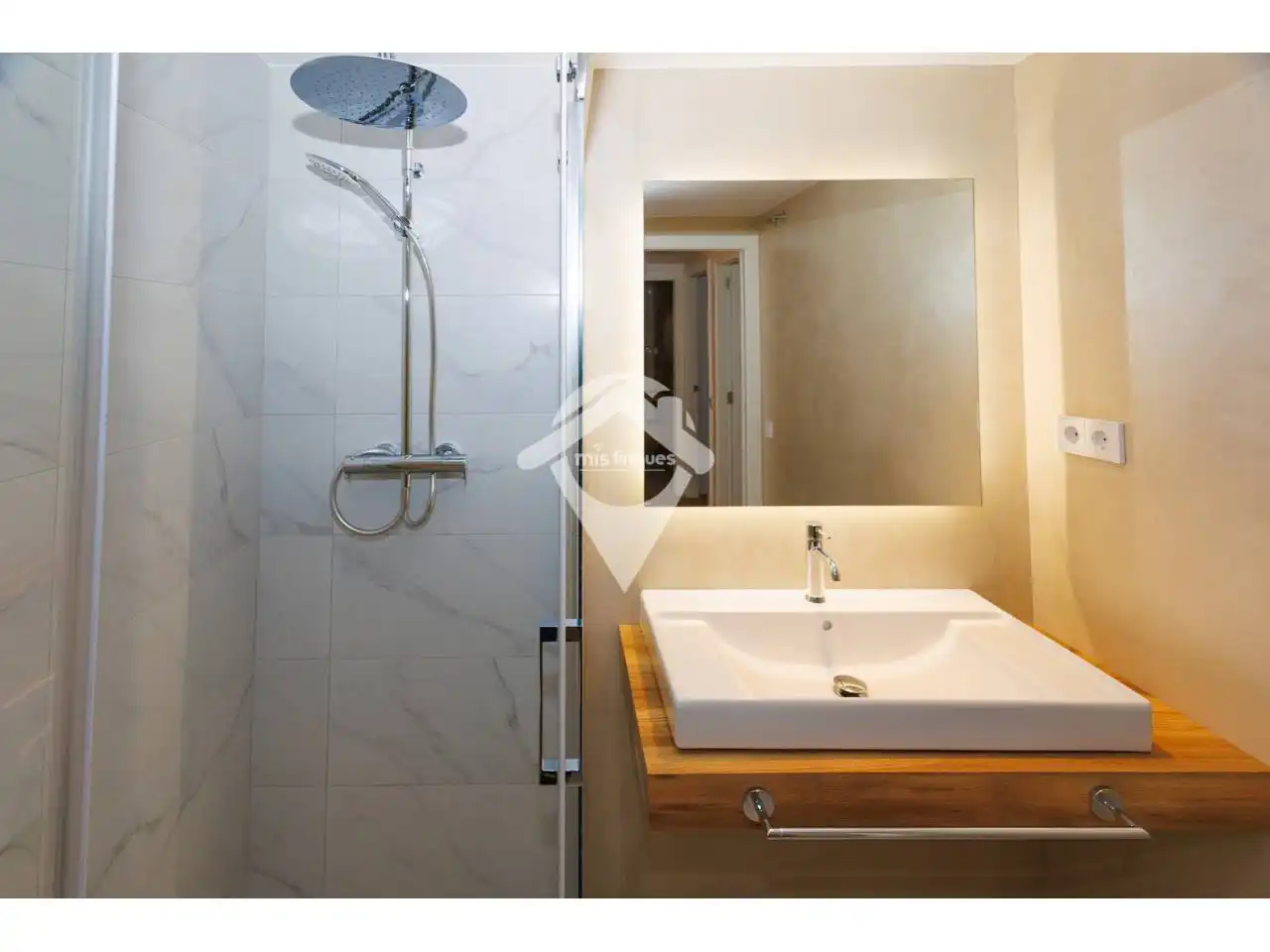 Baño de Piso en venta en Sant Quirze del Vallès con Aire acondicionado, Calefacción y Parquet