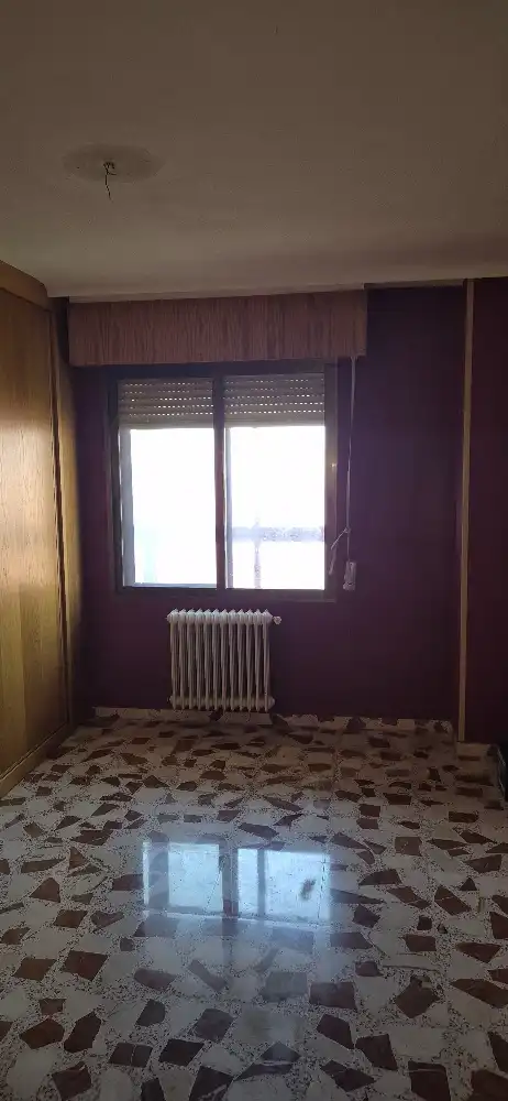 Habitación de Piso en venta en Albacete con Calefacción, Trastero y Balcón