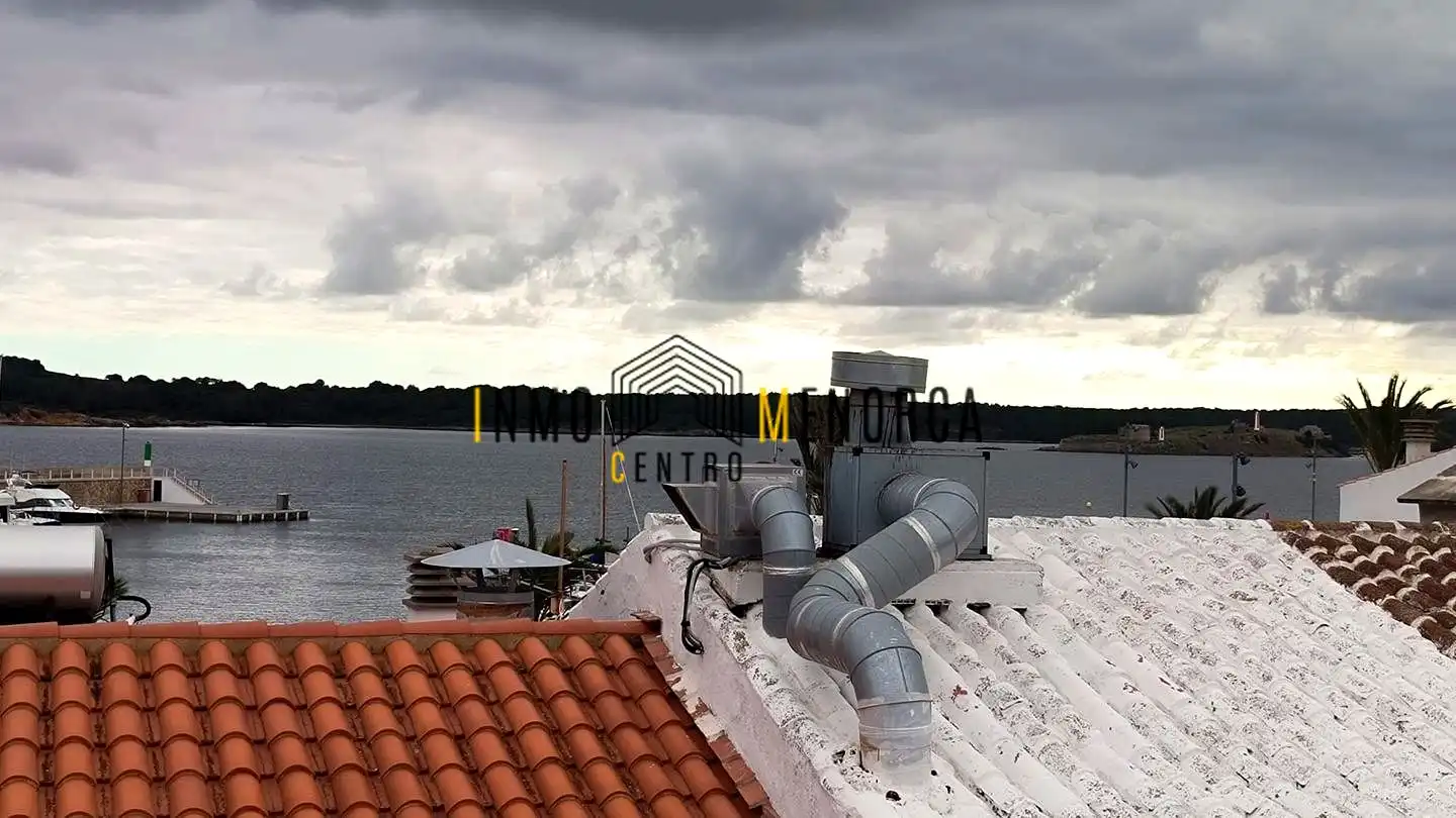 Vista exterior de Dúplex en venda en Es Mercadal amb Aire condicionat i Terrassa