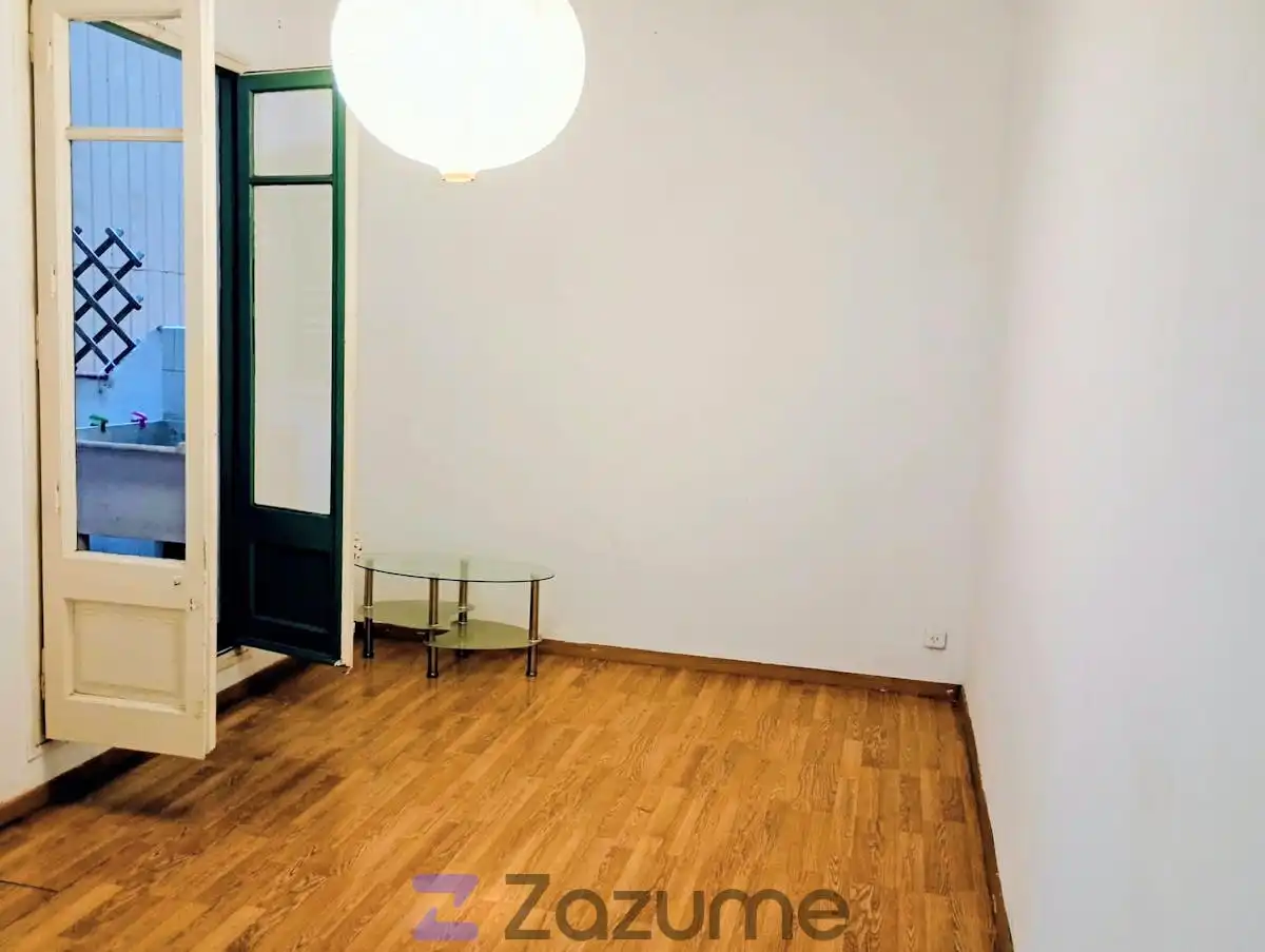 Wohnzimmer von Wohnung zur Miete in Barcelona mit Parkett, Terrasse und Möbliert