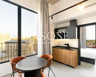 Bedroom of Apartment to rent in  Barcelona Capital  with Heating and Community pool
