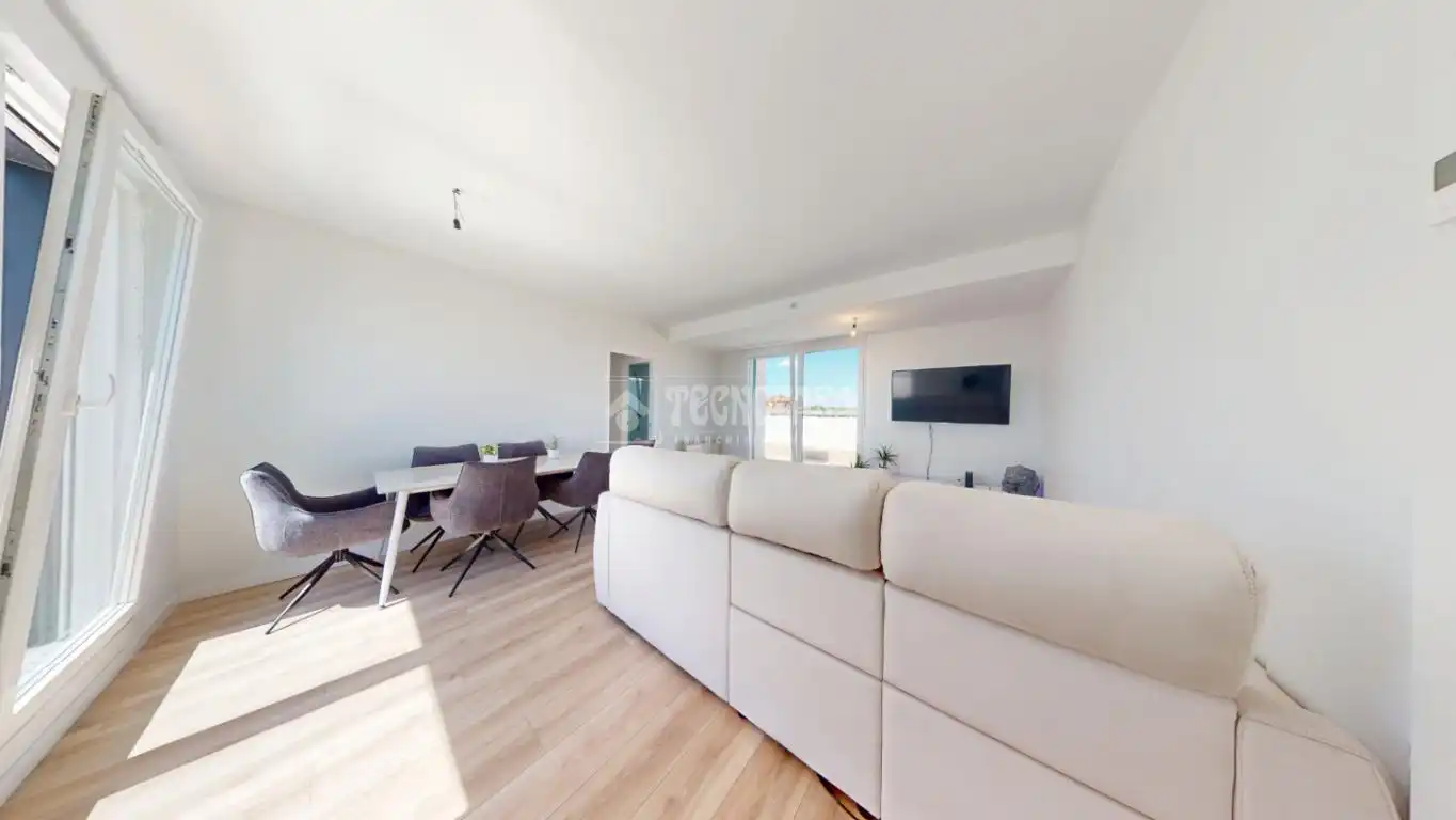 Wohnzimmer von Wohnung zum Verkauf in Villanueva de la Torre mit Parkett, Terrasse und Möbliert